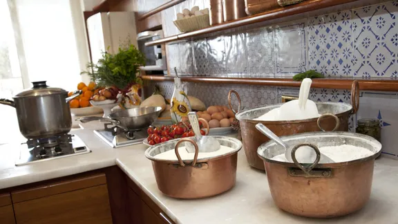 Annamaria Cooking School